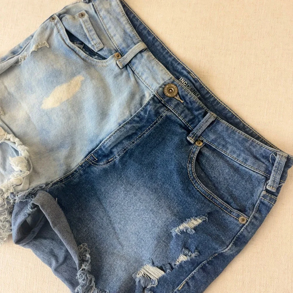 INC‎ International Concepts Two Tone Distressed Denim Shorts Blue Women 8/29